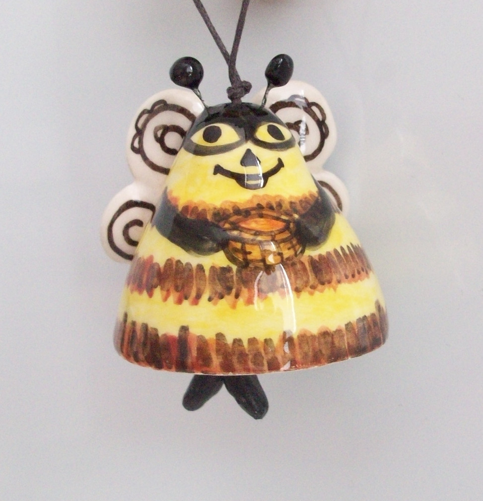 Souvenir Industrious bee